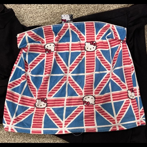 Hello kitty “Britt Kitty” cotton spandex mini - Picture 2 of 7